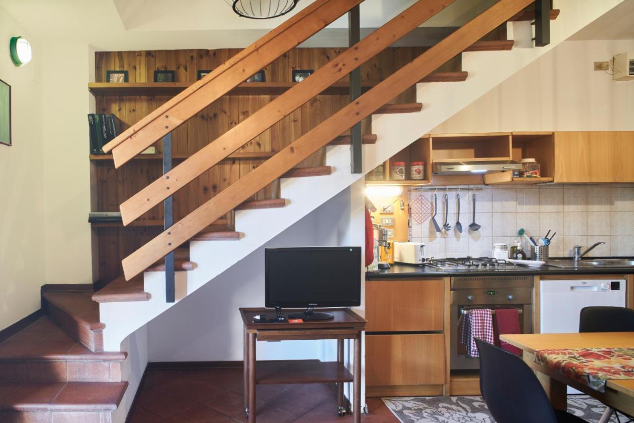Little Brick House On Siena Hills With Balconiesアパートメント エクステリア 写真